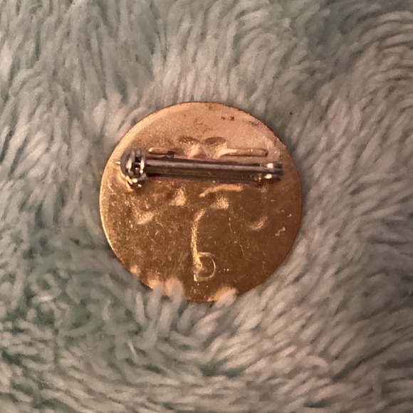 Girl Scouts of America GSA Blue Gold Shamrock Pin Stars Vintage 3/4" TREFOIL - Picture 2 of 4